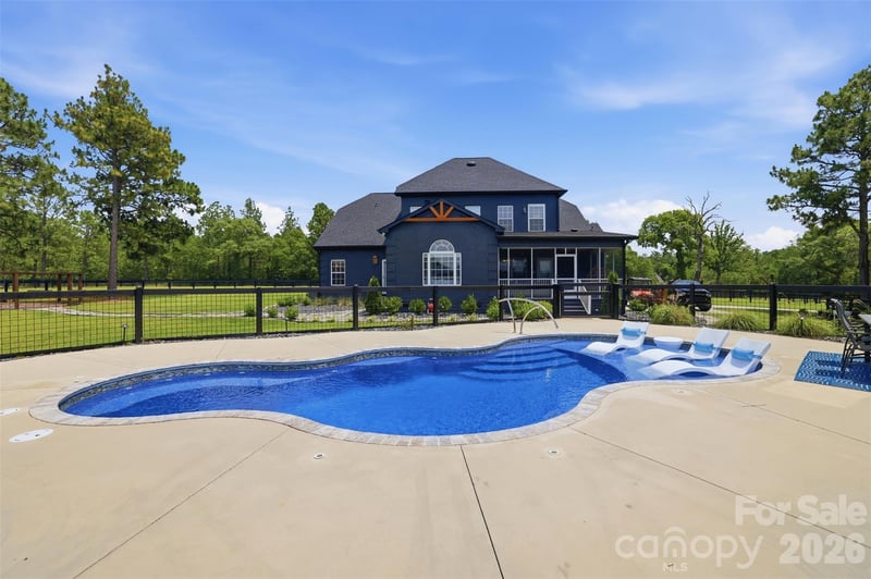 8520 Stock Horse Trl, Windsor, SC 29856