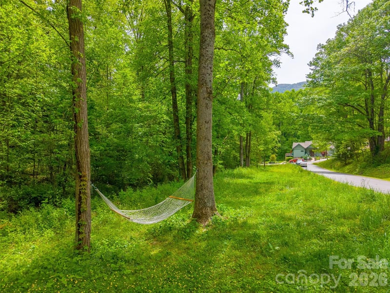 LT 27 Peak View Ln, Waynesville, NC 28785