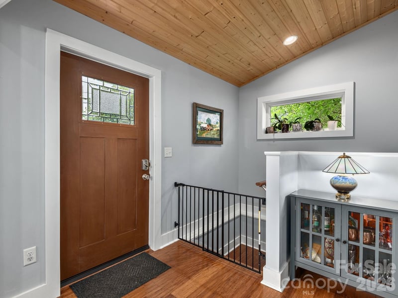63 Beverly Rd, Asheville, NC 28806