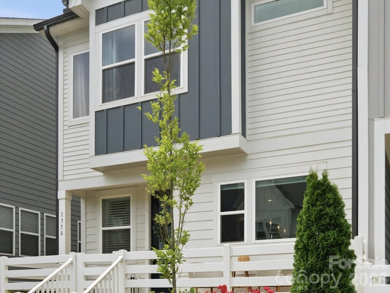 135 Berkeley Ave #A, Mooresville, NC 28117