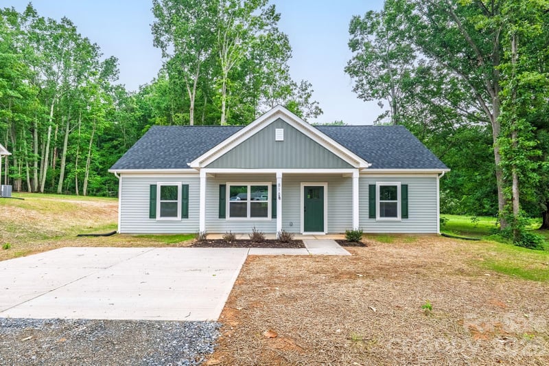 818 Bethlehem Rd, Kings Mountain, NC 28086