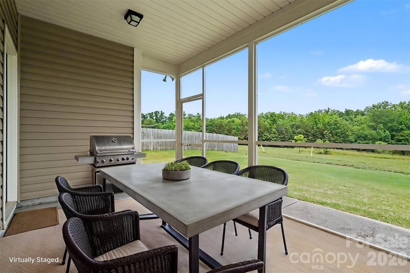 146 Fairfield Dr, Troutman, NC 28166