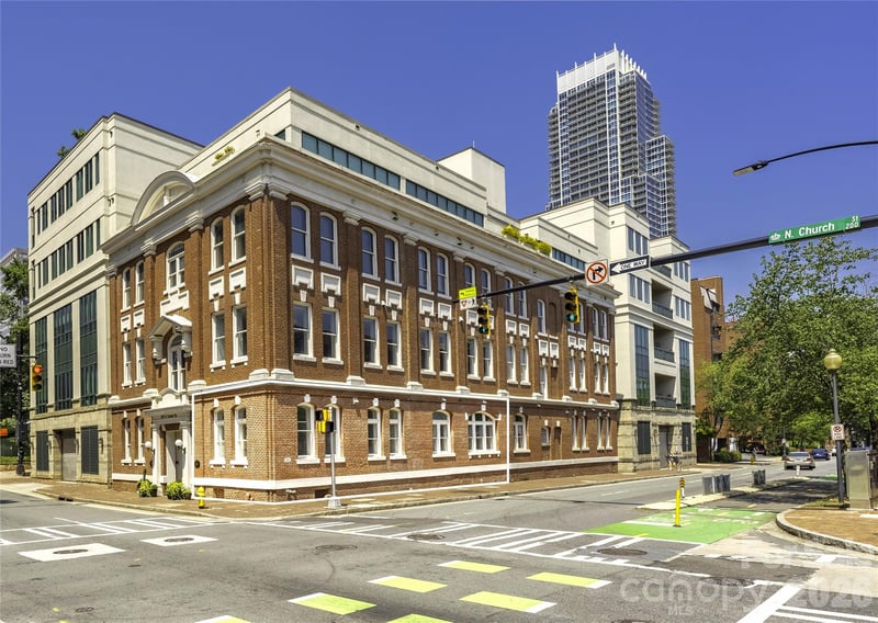 229 Church St #100, Charlotte, NC 28202