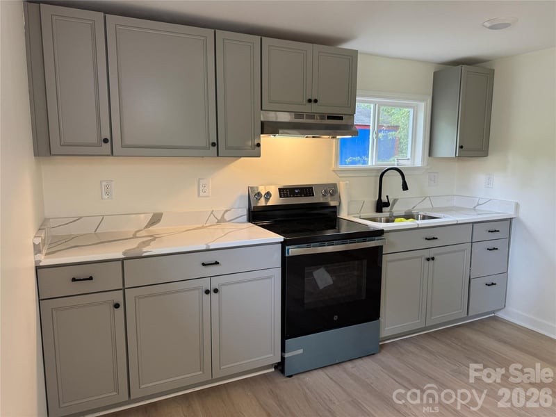 1666 Kim St, Lancaster, SC 29720