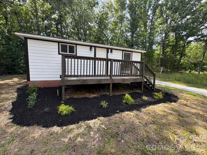 1666 Kim St, Lancaster, SC 29720
