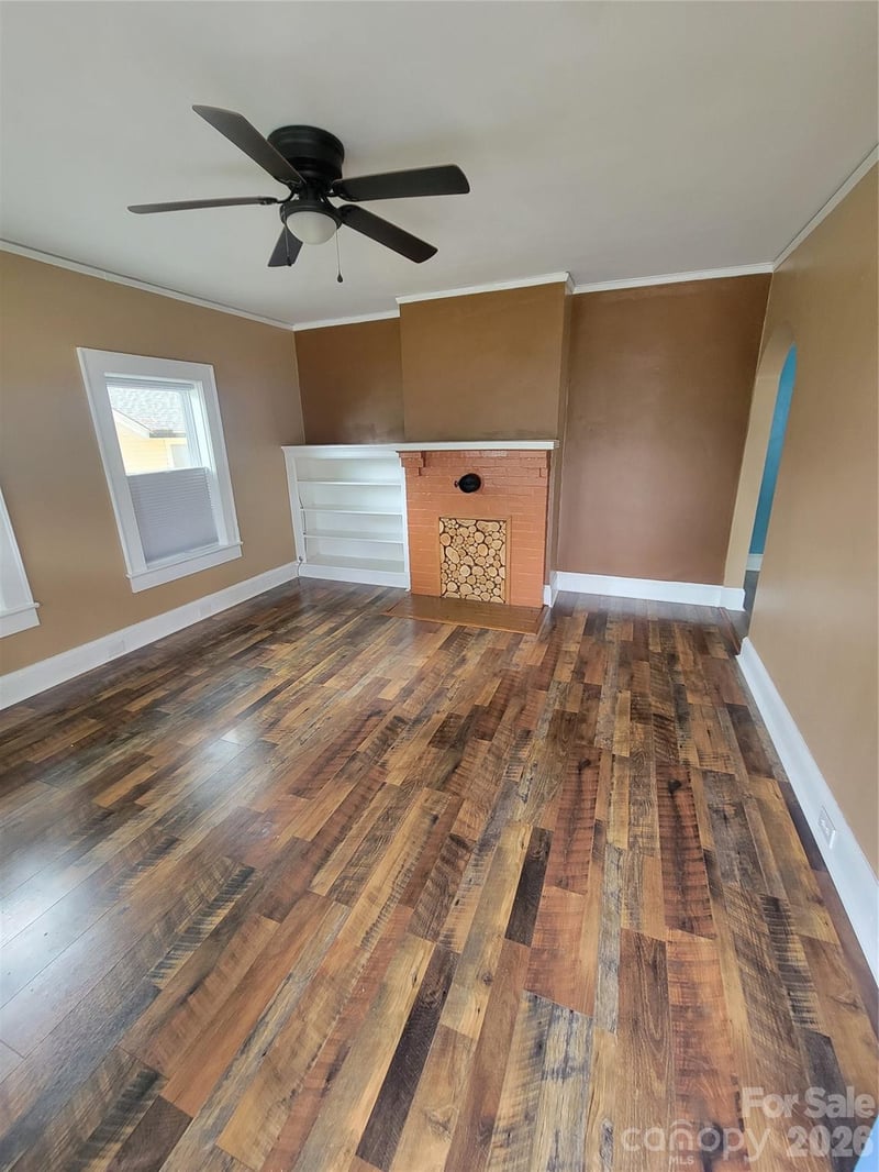 422 Gaston Ave, Belmont, NC 28012