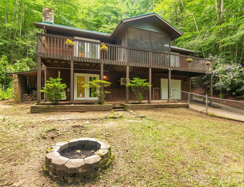 4105 Pickens Hw, Rosman, NC 28772