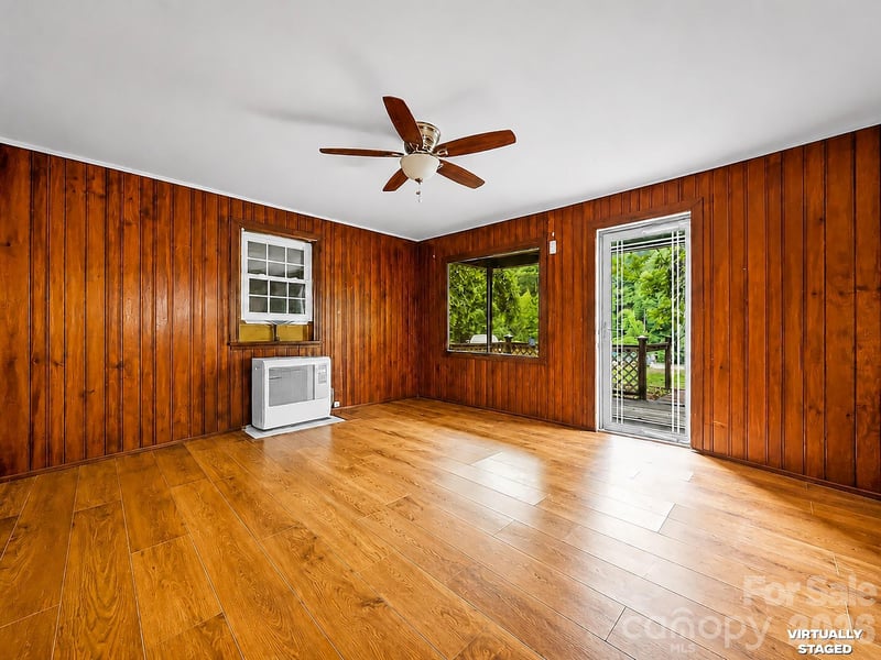 2346 Collettsville Rd, Lenoir, NC 28645