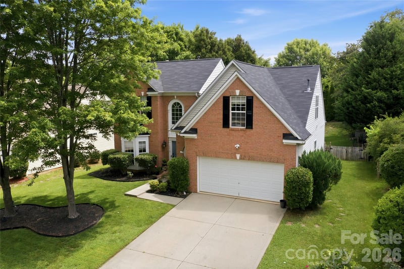 10010 Spring Park Dr, Charlotte, NC 28269