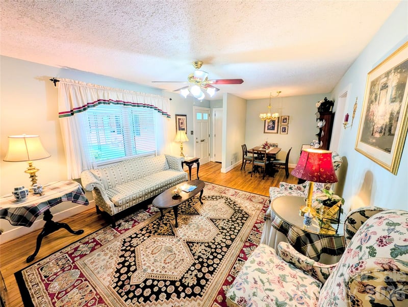 1014 Wright St #5, Lenoir, NC 28645