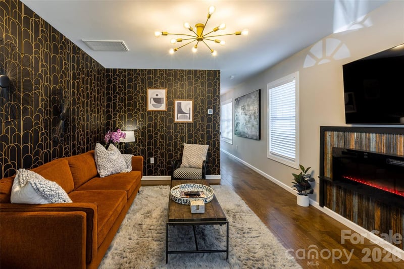 301 Jenna Clare Ln, Asheville, NC 28803