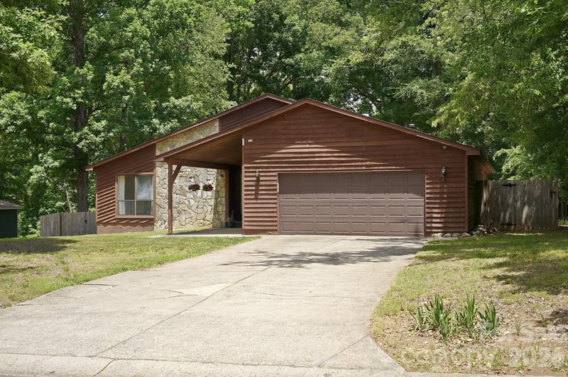 4119 Bon Rea Dr, Charlotte, NC 28226