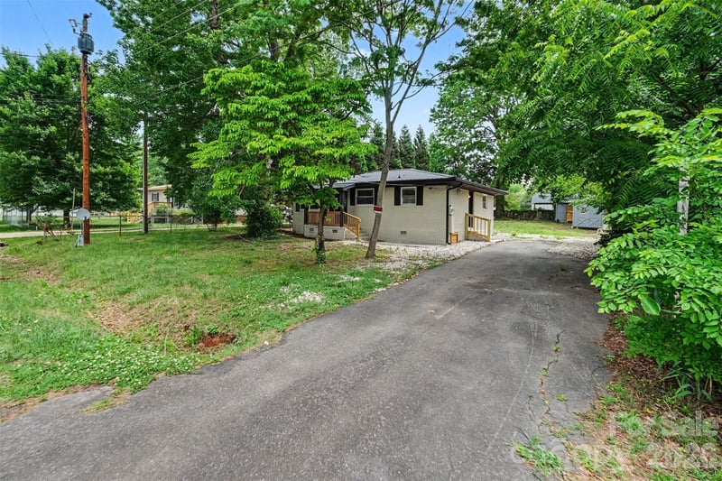 5475 Bertie Ave, Salisbury, NC 28147
