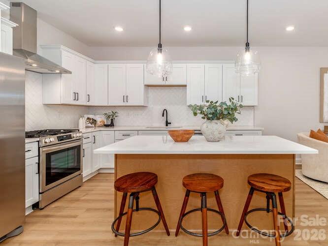 2507 Elon St, Charlotte, NC 28208