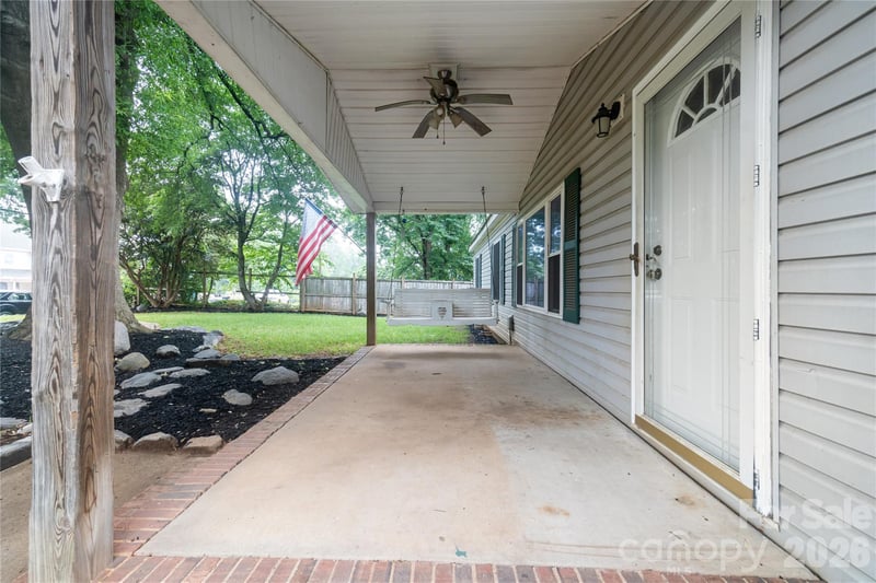 3902 Sharyn Dr, Charlotte, NC 28214