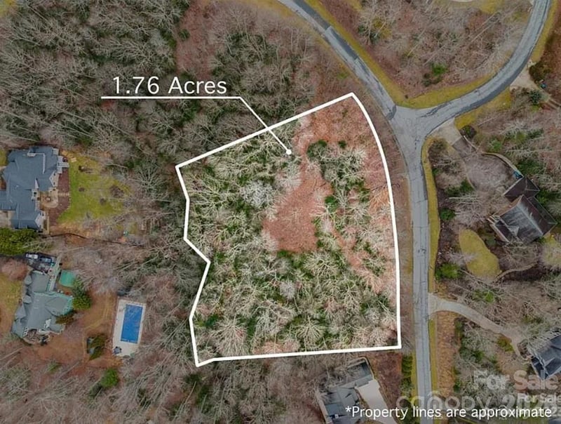 70 Windover Dr, Asheville, NC 28803
