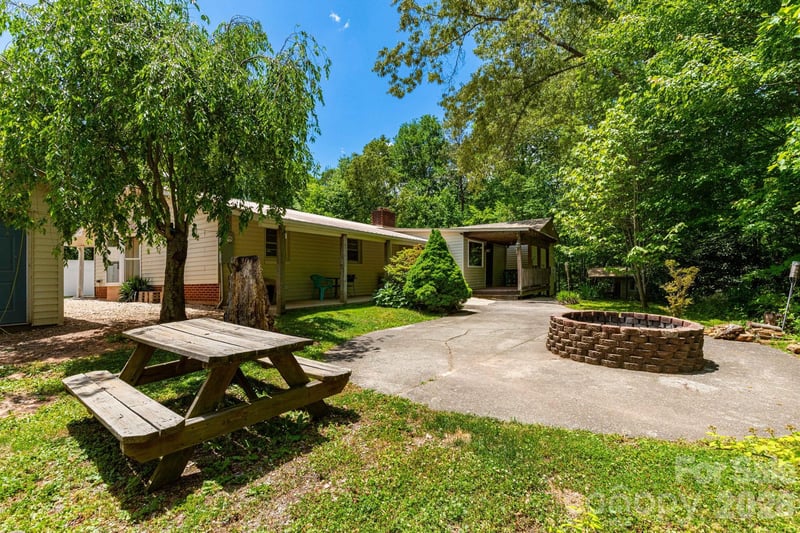 45 and 54 Forsythe Ln, Waynesville, NC 28785
