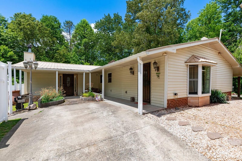 45 and 54 Forsythe Ln, Waynesville, NC 28785