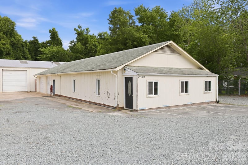 1819 John Moore Rd, Monroe, NC 28110