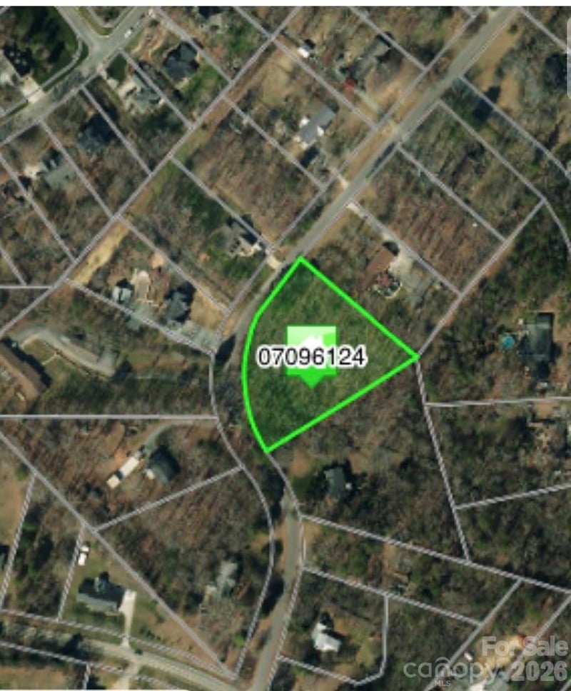 800 Pilgrim Forest Dr, Monroe, NC 28110
