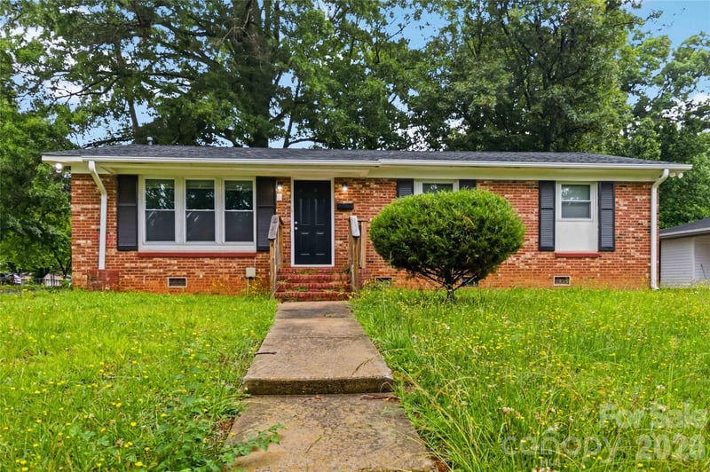 1248 Rosada Dr, Charlotte, NC 28213