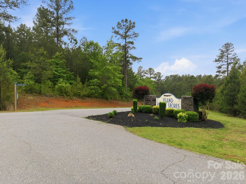 1626 Lake Vista Dr, Connelly Springs, NC 28612
