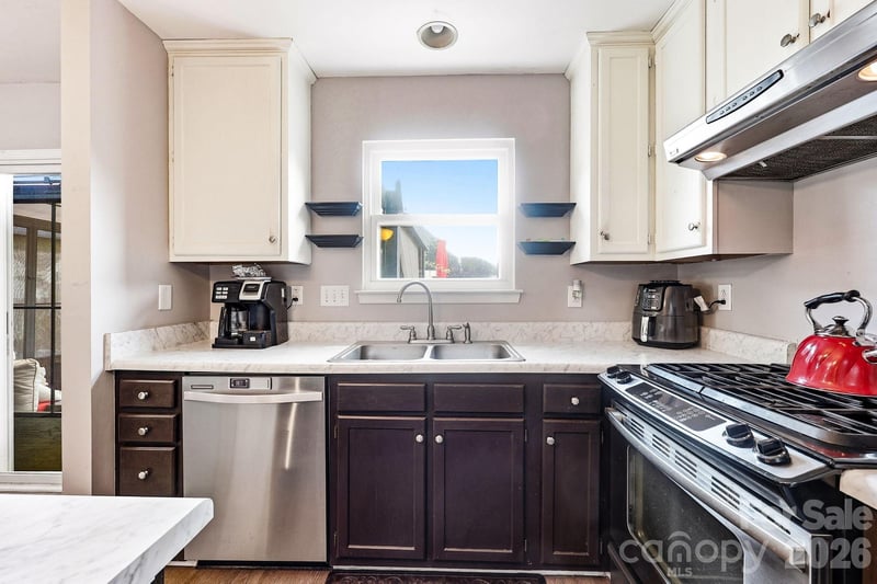 10109 Baxter Caldwell Dr, Charlotte, NC 28213