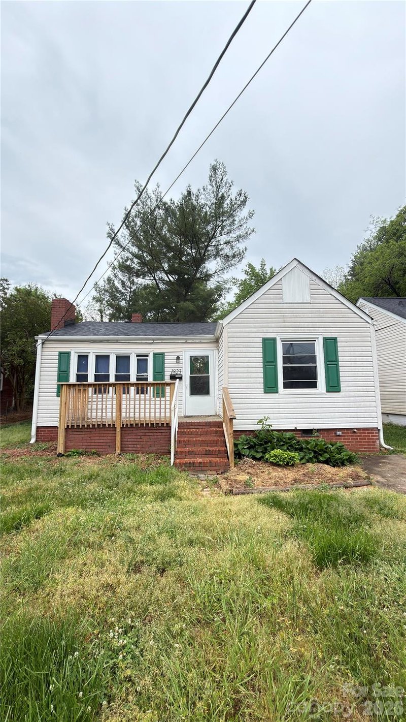 1823 2nd St, Salisbury, NC 28144