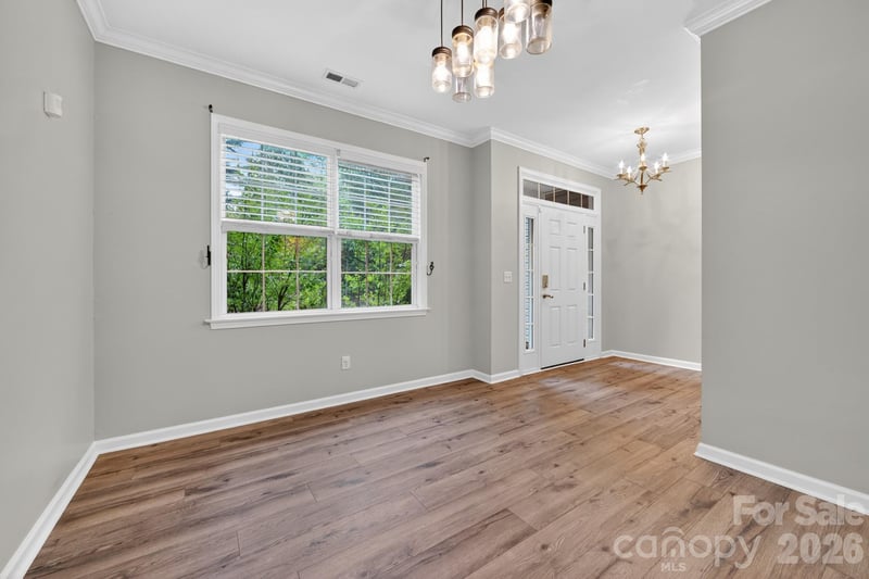 11 Peppermill Dr, Asheville, NC 28804
