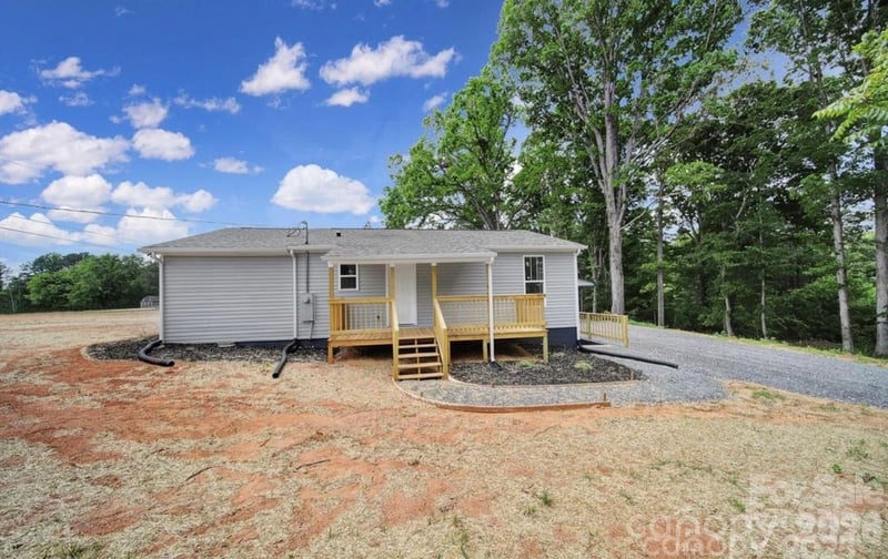 118 Henry St, Lawndale, NC 28090