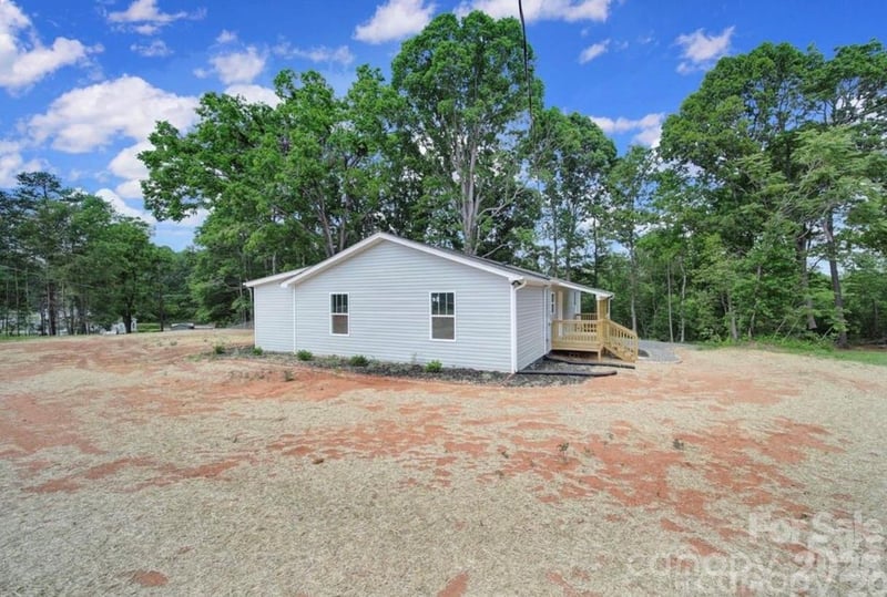 118 Henry St, Lawndale, NC 28090