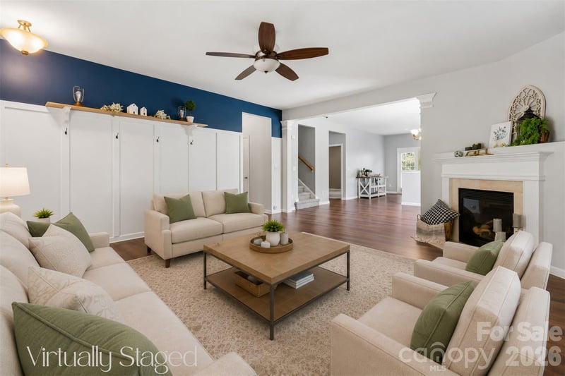 222 Flanders Dr, Mooresville, NC 28117
