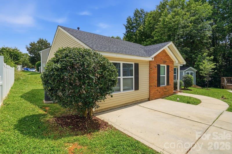 2306 Jordi Way, Charlotte, NC 28213