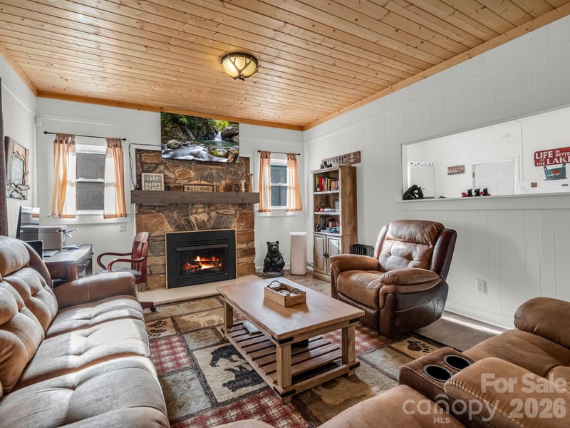202 Boys Camp Rd, Lake Lure, NC 28746