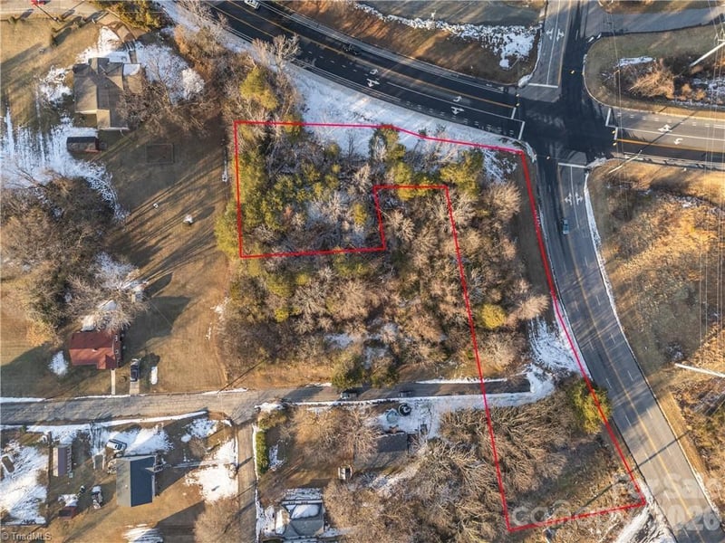 00 Richardson Dr, Reidsville, NC 27320