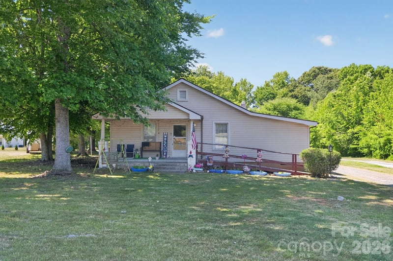512 Bank St, Salisbury, NC 28146