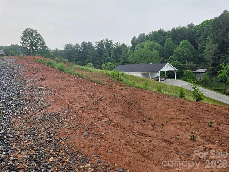 248 Big Branch Dr #2B, Mars Hill, NC 28754
