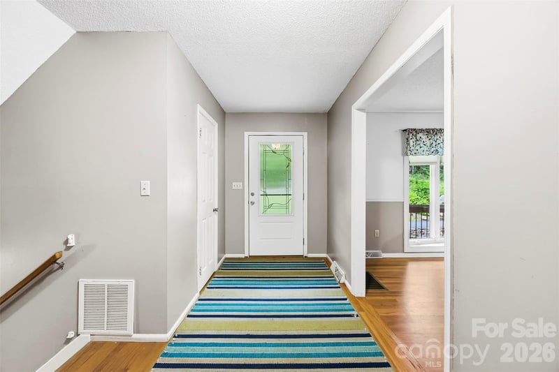 102 Stacybrook Dr, Concord, NC 28025