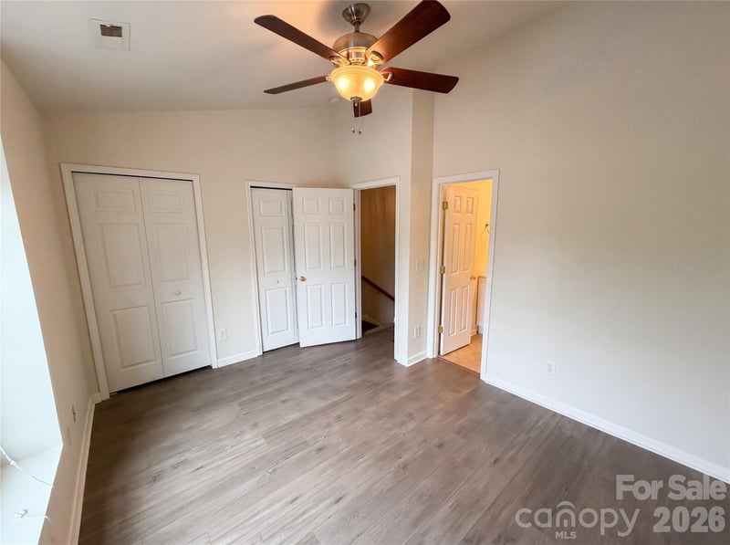 10114 Ballyclare Ct, Charlotte, NC 28213