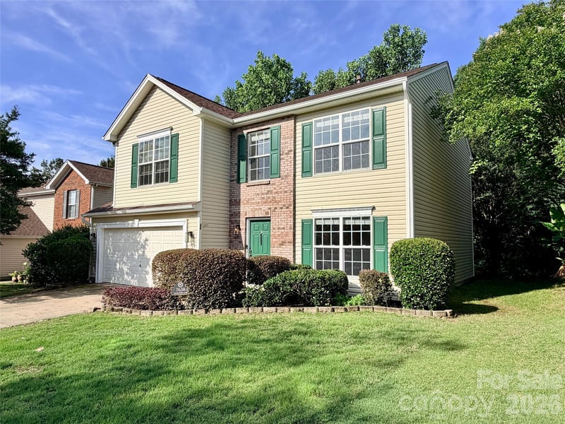 7638 Black Hawk Ln, Tega Cay, SC 29708
