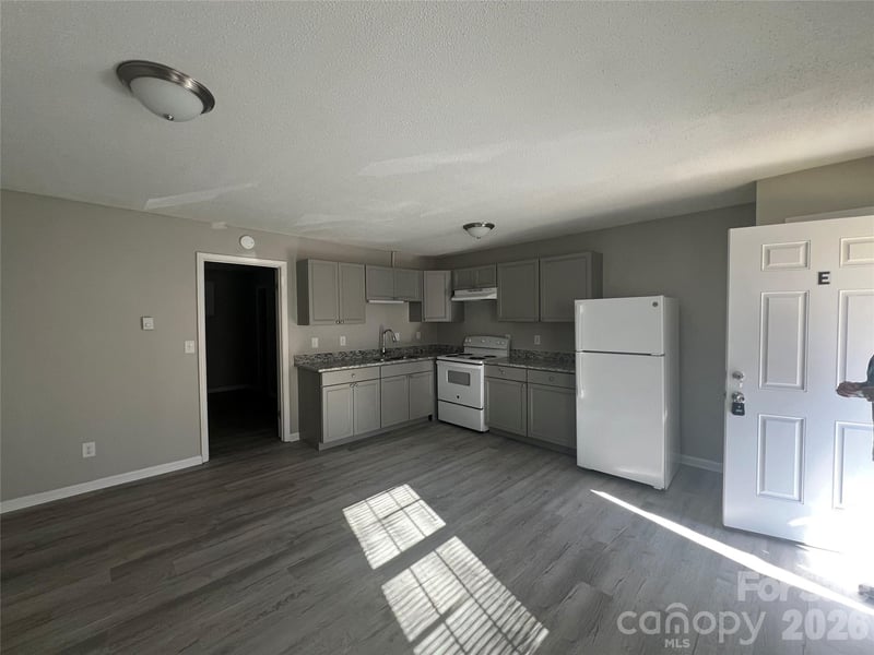 1955 1967 Lakeview Rd, Asheboro, NC 27203