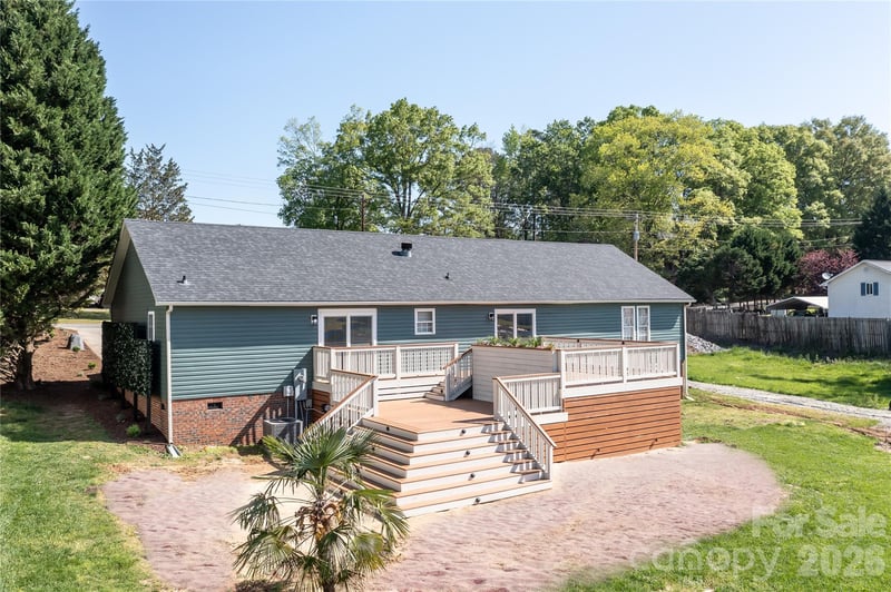7858 Blackwood Rd, Denver, NC 28037