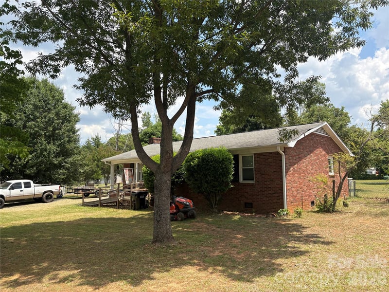 9289 Fisher Rd, Rockwell, NC 28138