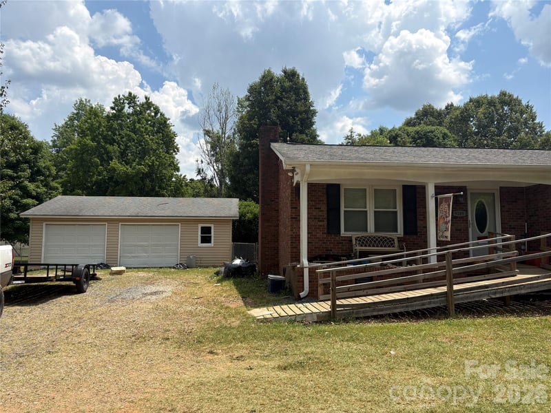 9289 Fisher Rd, Rockwell, NC 28138