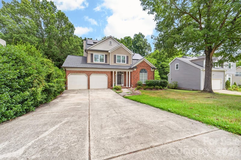 9607 Clifton Meadow Dr, Matthews, NC 28105