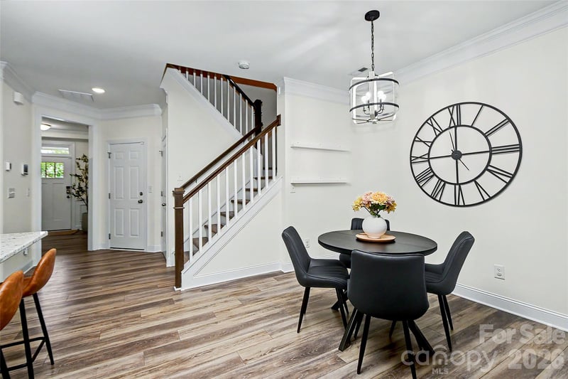 1010 Moffatt Ln, Matthews, NC 28105