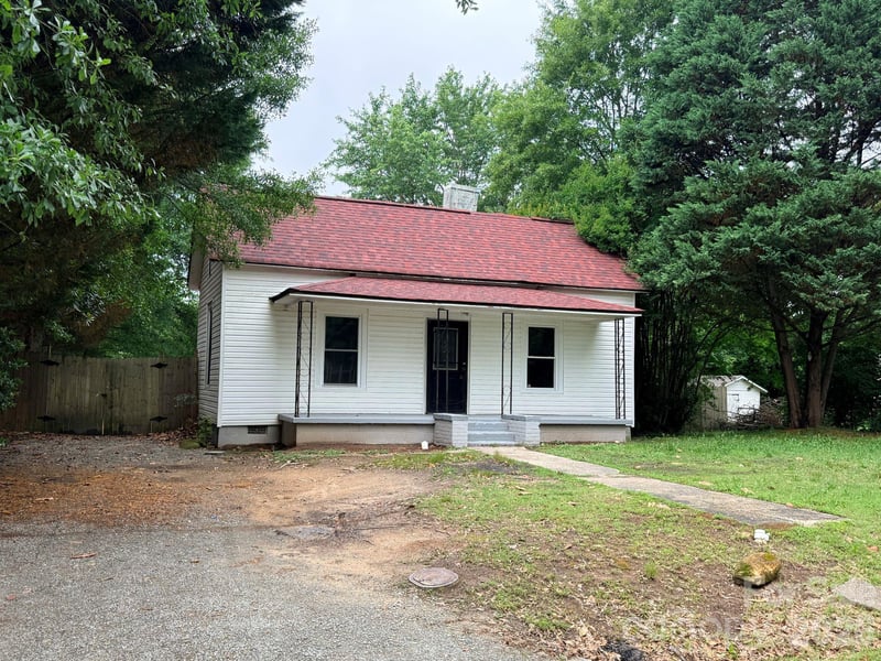 305 Poplar St, Gastonia, NC 28054