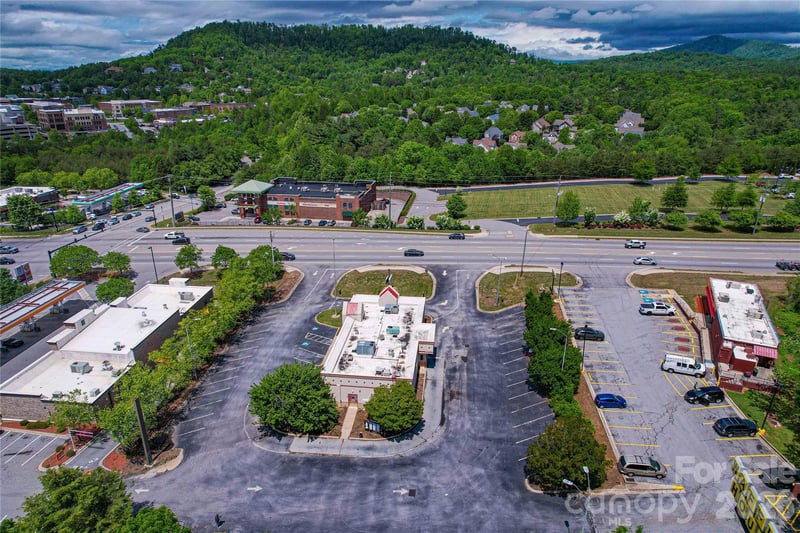 375 Long Shoals Rd, Arden, NC 28704