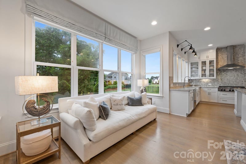 200 Seven Oaks Ldg, Belmont, NC 28012