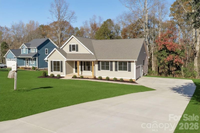 2656 Polo Ln, Maiden, NC 28650